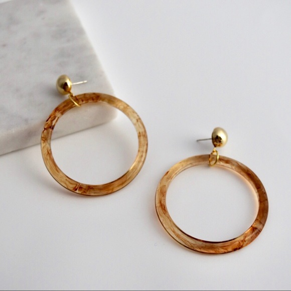 Tortoise Acrylic Hoop Earrings - Picture 2 of 5